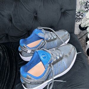 Orthopedic shoes sizes 8